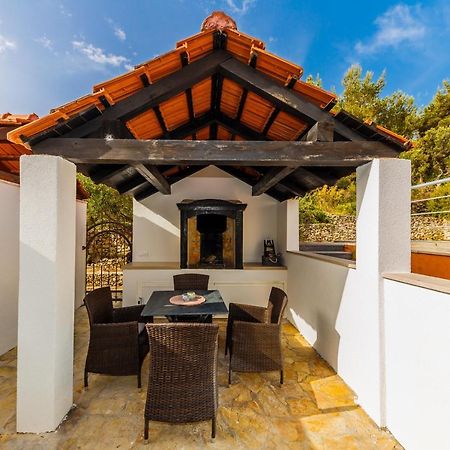 Apartment Maestral Сутиван Экстерьер фото