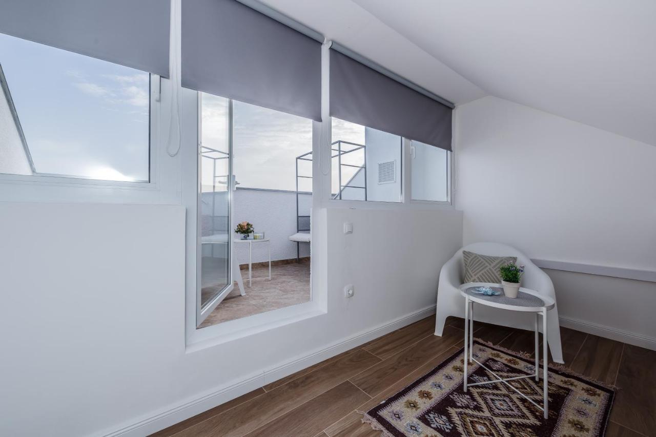 Apartment Maestral Сутиван Экстерьер фото