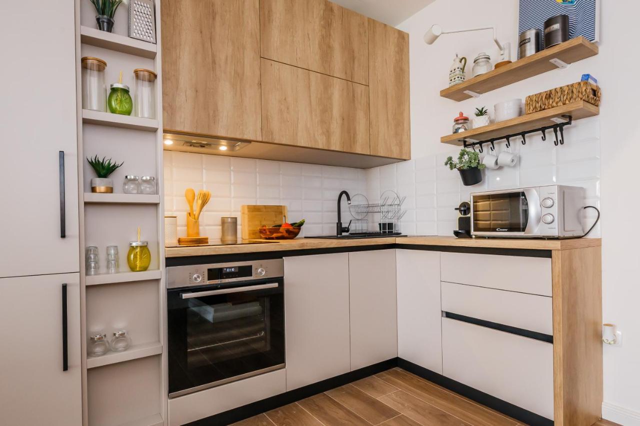 Apartment Maestral Сутиван Экстерьер фото